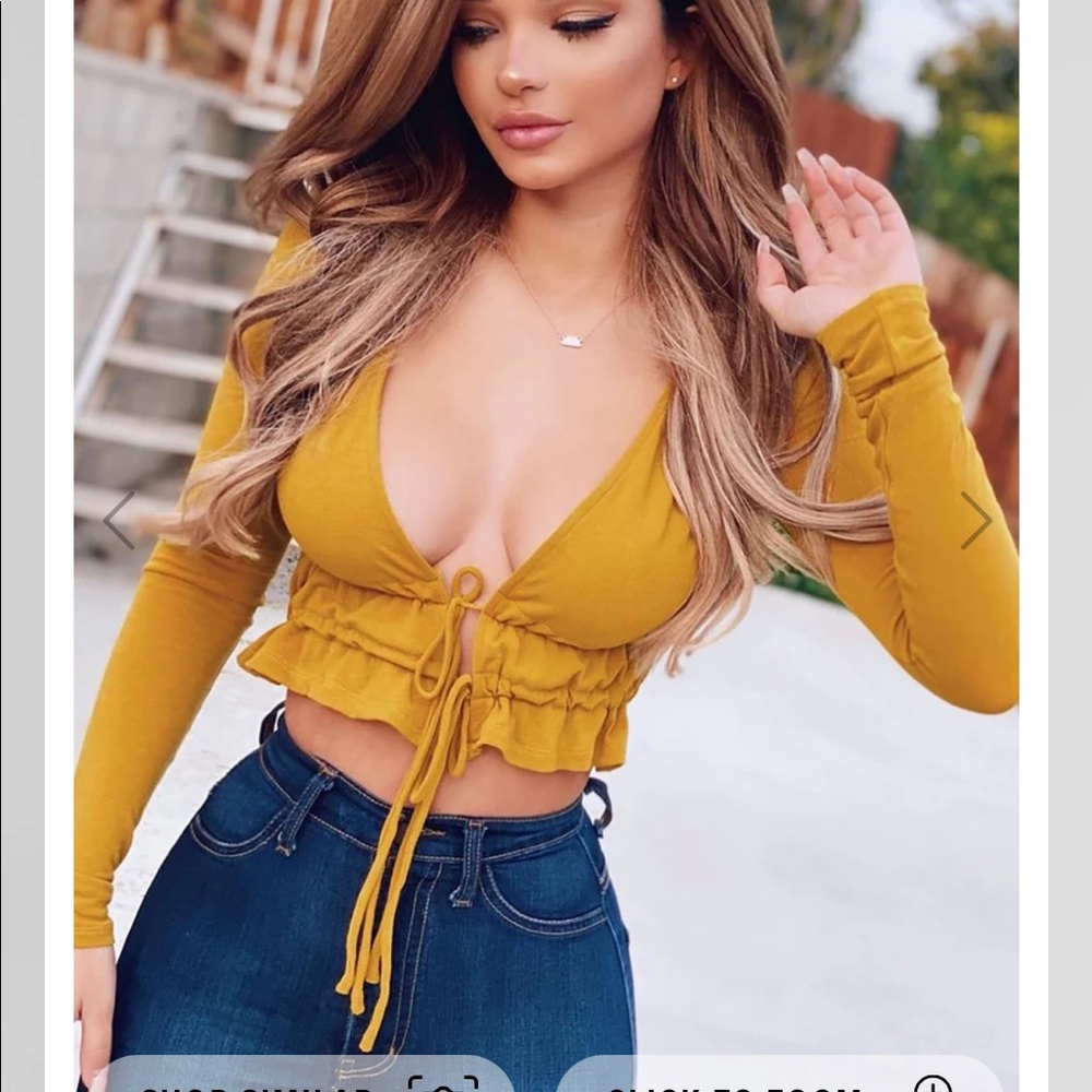 Fashion nova crop top